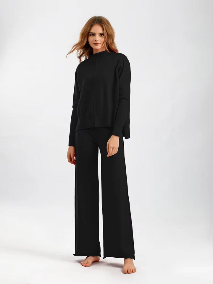 Valentina | Knitted jumper and trousers