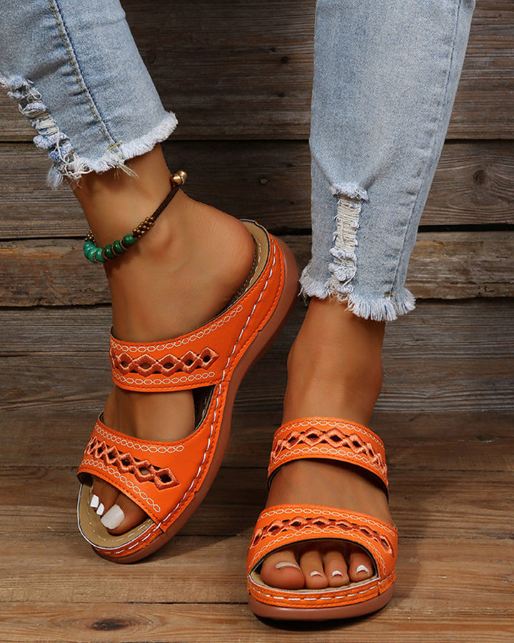 Linda | Monochrome sandals