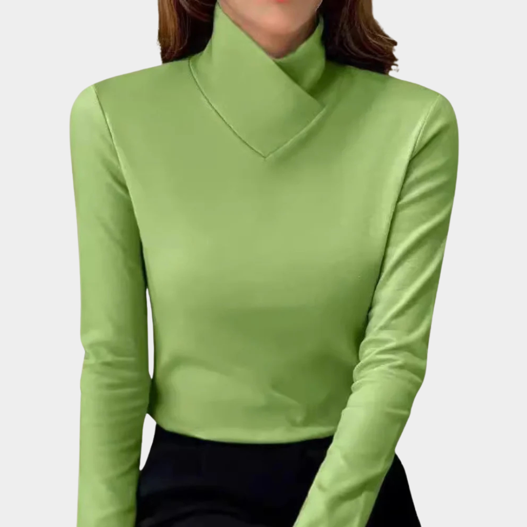 Laura | Elegant Turtleneck Fit