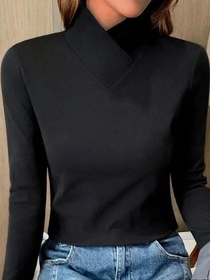 Laura | Elegant Turtleneck Fit