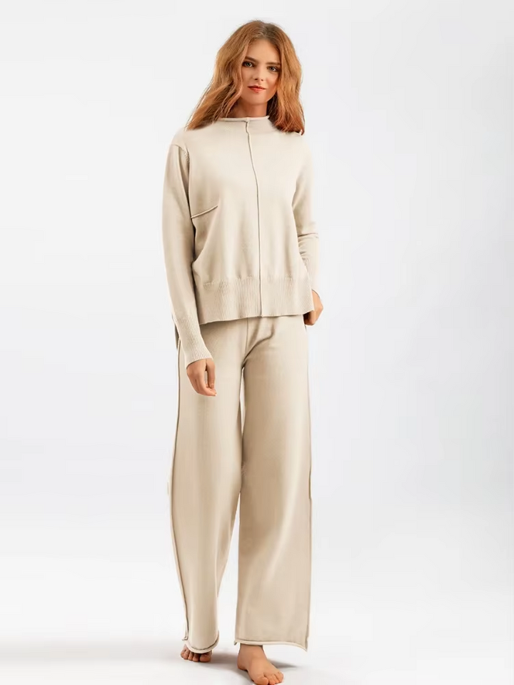 Valentina | Knitted jumper and trousers